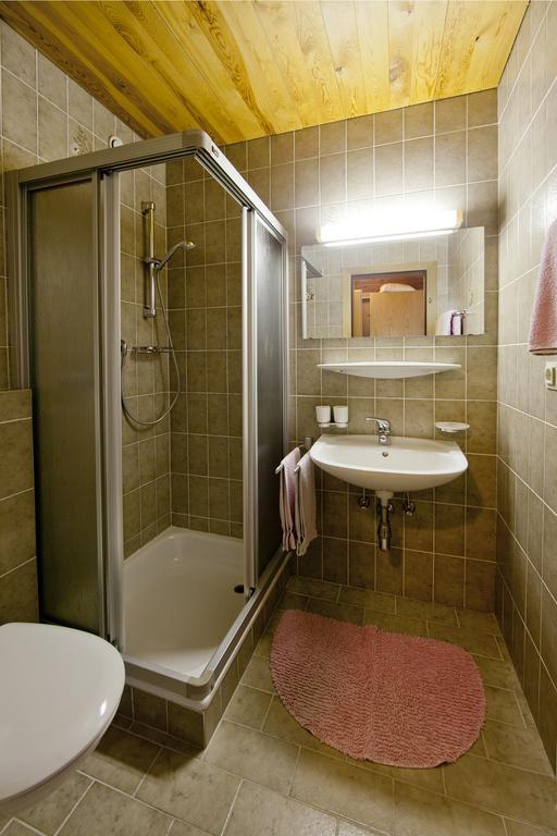 Appartements Strobl Hopfgarten im Brixental Zimmer foto